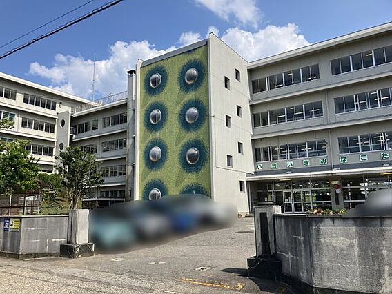 金沢市立南小立...