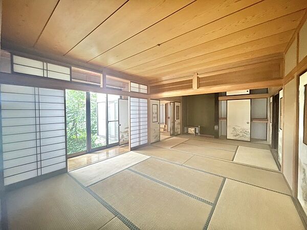 detached 群馬県甘楽郡甘楽町大字庭谷

地図を見る