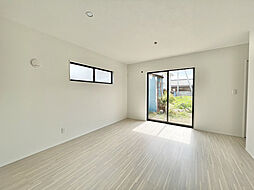 SGハイム剣崎 G号室 1階2LDKのリビング/ダイニング