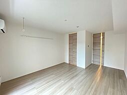 アーバンブリッジ 202号室 2階1Kのリビング/ダイニング