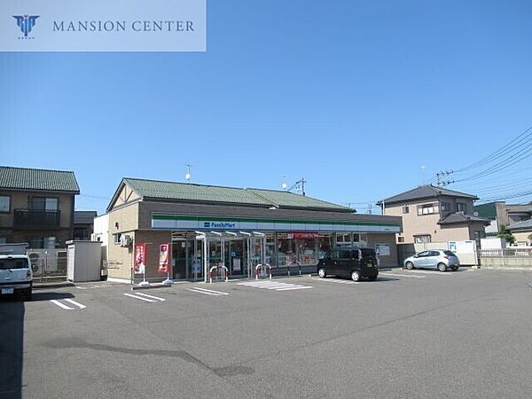 画像23:ファミリーマート新潟松園店 477m
