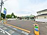 周辺：ファミリーマート上田踏入二丁目店（405m）