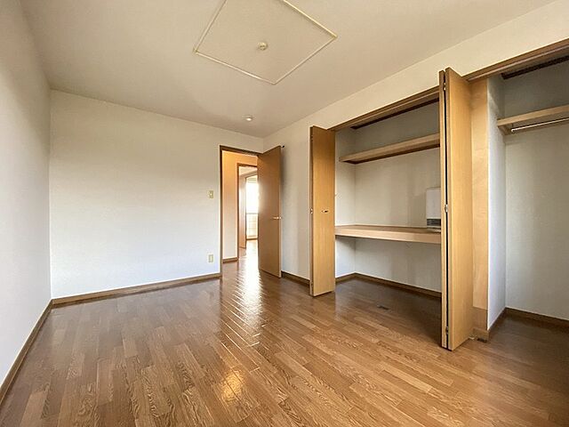 寝室