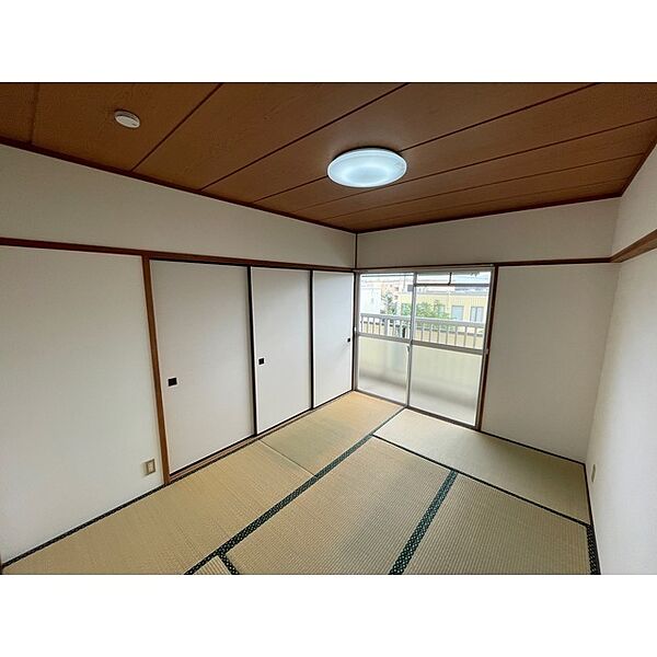 apartment 群馬県渋川市石原201番地5
石原の賃貸情報を見る
物件地図