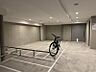 その他：雨・雪から自転車を守れる屋内駐輪場。