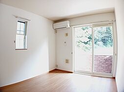 Ａｉｒｙ　Ｇａｒｄｅｎ　Ｔ 101 1階1LDKのリビング/ダイニング