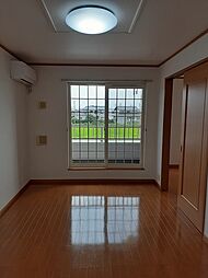 サン・パール　I 202 2階2LDKのリビング/ダイニング