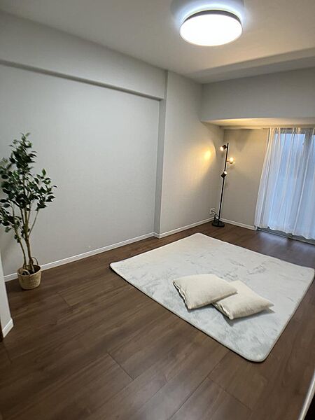 洋室を拡大表示