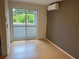 ツリーフィールド 101 1階1LDKのリビング/ダイニング