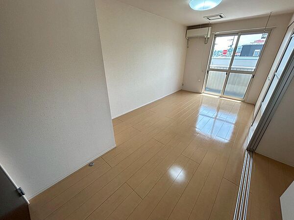 apartment 青森県八戸市類家4丁目
類家の賃貸情報を見る
物件地図