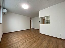 星の指輪 106 1階2LDKのリビング/ダイニング