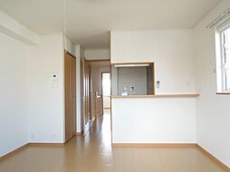 オーブ 201 2階1LDKのリビング/ダイニング