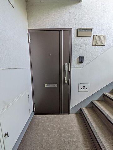 玄関 西けやき台団地２号棟 4階/-