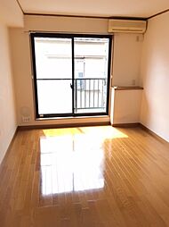 ピースフリーマンション 2B号室 2階1Kのリビング/ダイニング