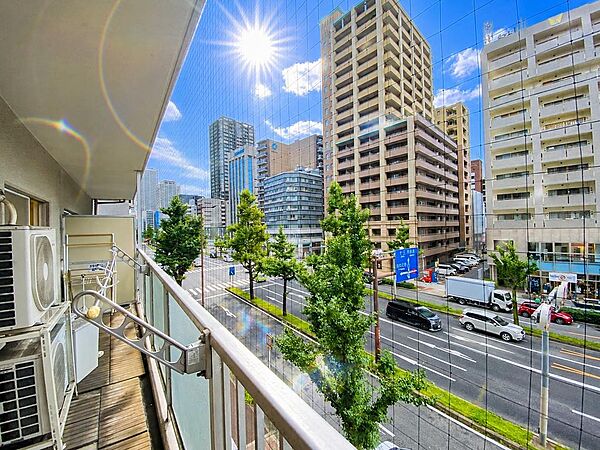 バルコニーを拡大表示