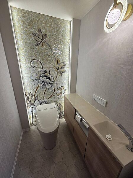 トイレを拡大表示