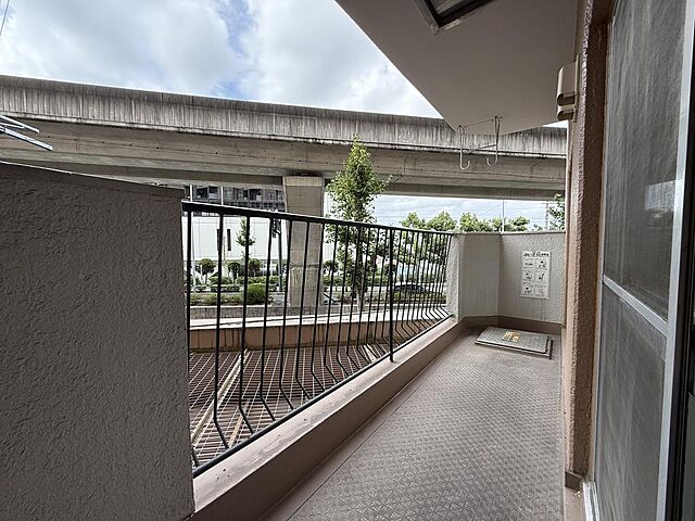 バルコニー パレス守山 2階/204