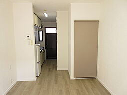 クレッセント 1階ワンルームの室内