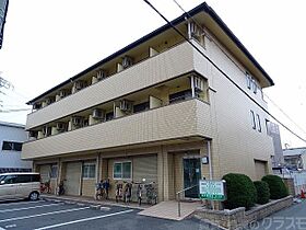 ファミール3号館  ｜ 大阪府高槻市氷室町1丁目（賃貸マンション1DK・3階・23.42㎡） その1