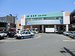 [周辺] JR横浜線「鴨居」駅まで160m、快速停車駅です。人気の大型ショッピングモール「ららぽーと横浜」の最寄駅として知られています。