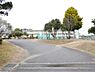 周辺：日立市立豊浦中学校（579m）