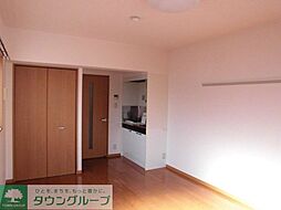 メイプルヒルズ 4階ワンルームのリビング/ダイニング