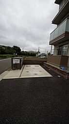 10 / 19