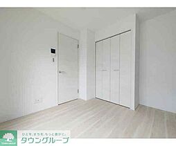 ブルーライトヨコハマ 6階1Kのリビング/ダイニング