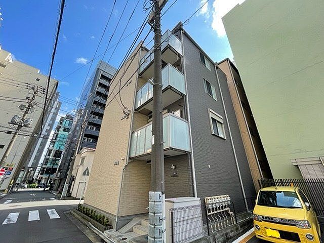 4 / 13
