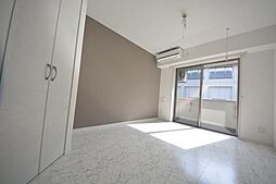 HUGO HOUSE（ヒューゴハウス） 302 3階1Kのリビング/ダイニング