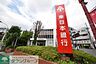 周辺：東日本銀行新小金井支店 729m