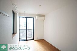 JR山手線 新大久保駅 徒歩5分の賃貸マンション 1階1Kのリビング/ダイニング