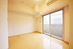 JR山手線 新橋駅 徒歩2分の賃貸マンション 15階1Kのリビング/ダイニング