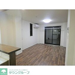 フォーリーフクローバー神楽坂 101 1階2LDKのリビング/ダイニング