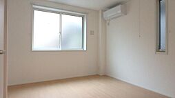 マディソン 102 1階1Kのリビング/ダイニング