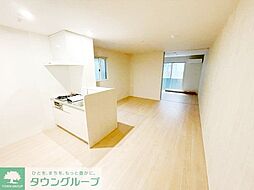 ウィステリアガーデン 202 2階1LDKのリビング/ダイニング