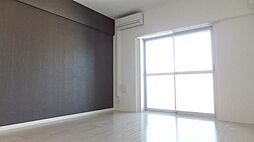 アウラデパリュール 7階1Kのリビング/ダイニング