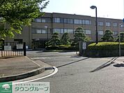 神田外語大学 2740m