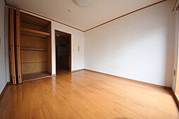 ジャルダン西調布 1階1Kのリビング/ダイニング