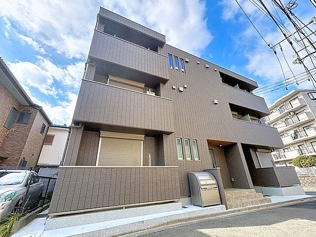 4 / 12