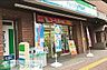 周辺：ファミリーマート伝通院前店 徒歩3分。 200m