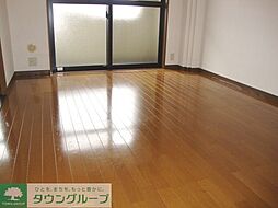 ローズガーデン 2階2DKのリビング/ダイニング