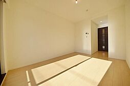 東武伊勢崎線 草加駅 徒歩9分の賃貸マンション 1階1Kのリビング/ダイニング