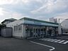 周辺：ファミリーマート宮沢町一丁目店 407m