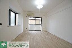 第5ハピネス 206 2階1Kのリビング/ダイニング