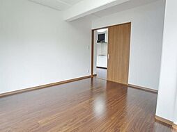 エグゼクティブ立川 102 1階1DKのリビング/ダイニング