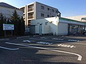 ファミリーマート東大和青梅街道店 804m