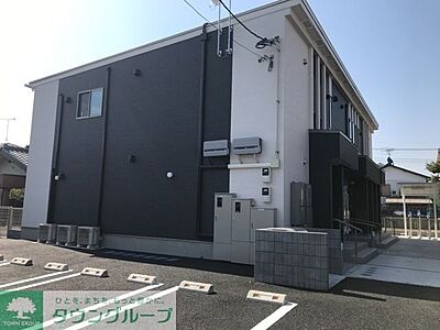 外観:駐車場 外観:駐車場