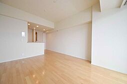 京王府中テラス 604 6階1LDKのリビング/ダイニング