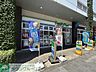 周辺：ファミリーマート 狭山市駅東口店 徒歩11分。 880m